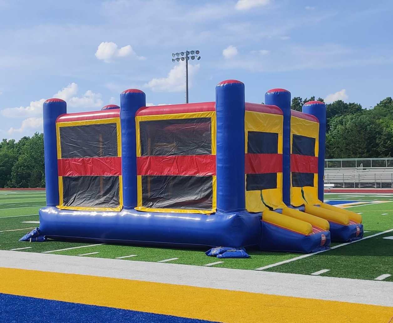 adult bounce house rentals in St. Louis